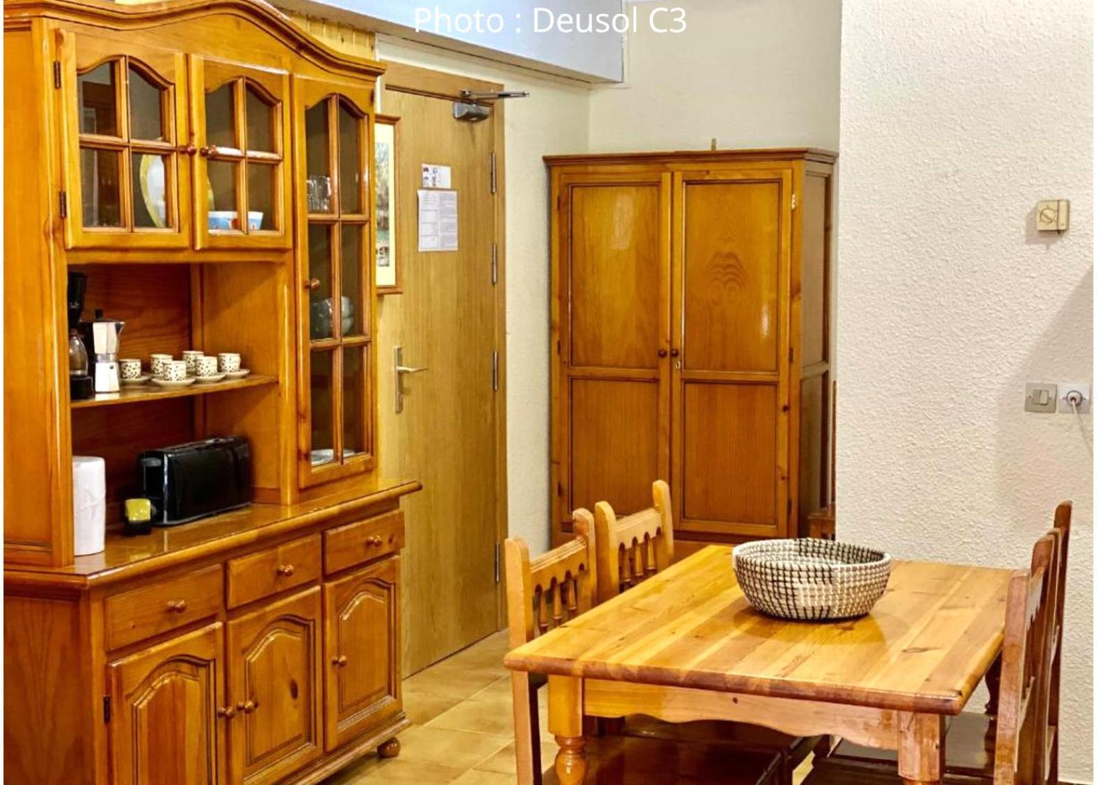 Ac Apartaments Vall D'Инклес Екстериор снимка