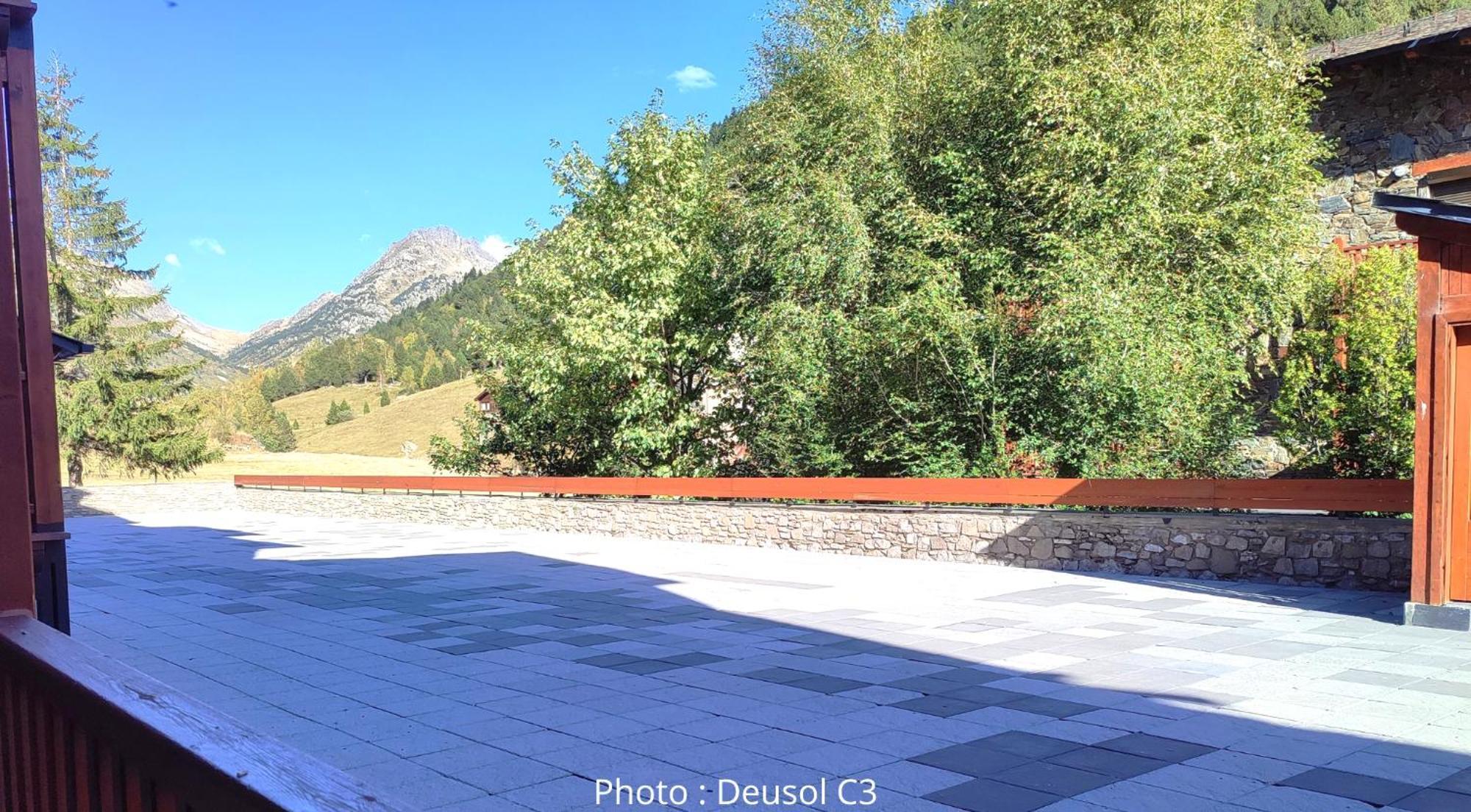 Ac Apartaments Vall D'Инклес Екстериор снимка