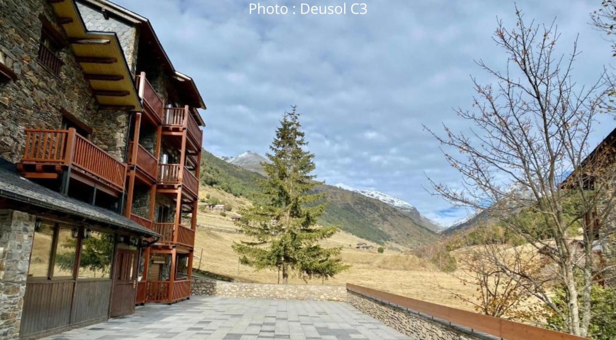 Ac Apartaments Vall D'Инклес Екстериор снимка